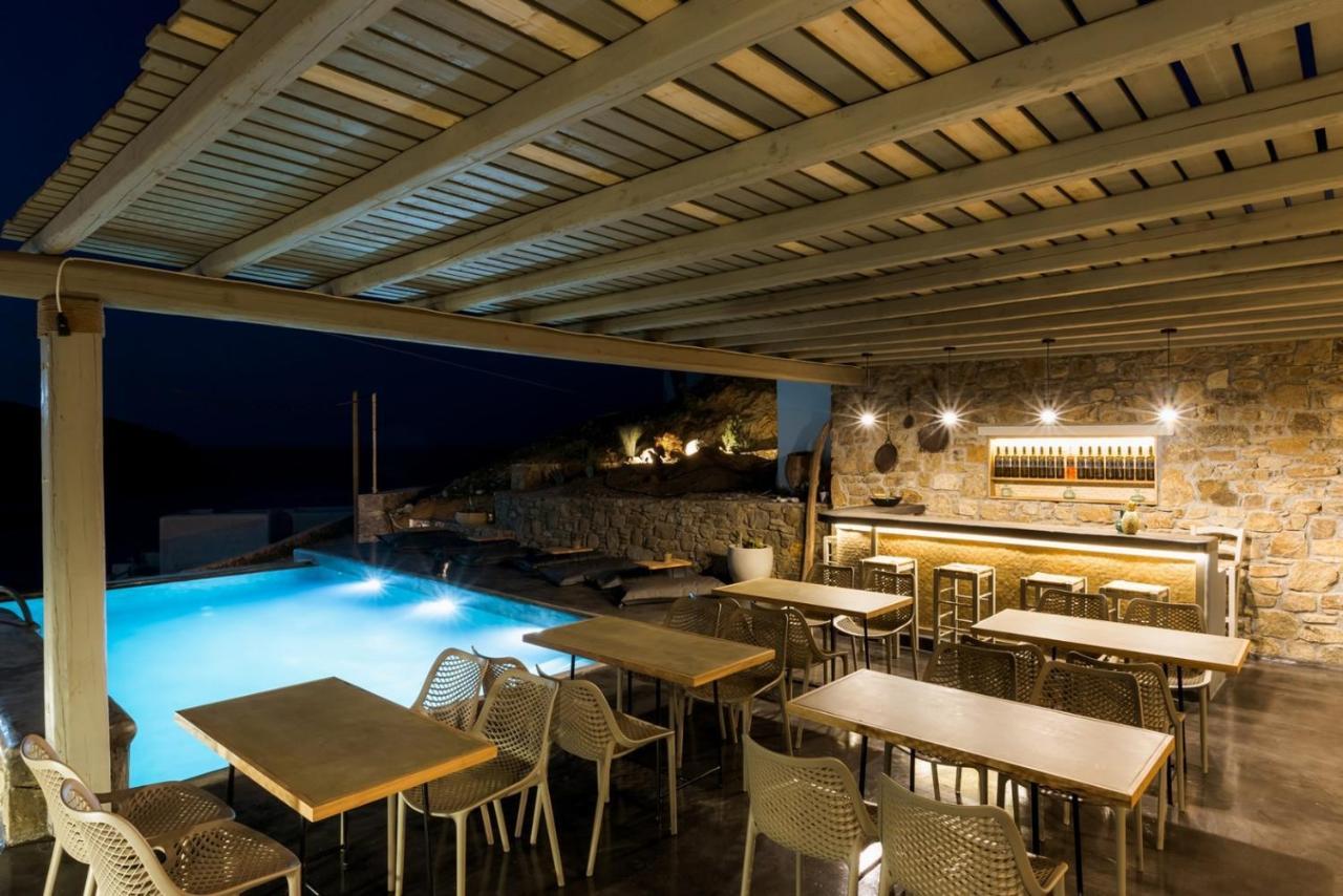 Sea Rock & Sky Private Residence Merchia Beach Exterior photo