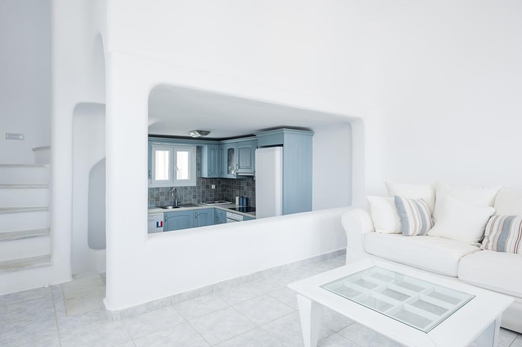 Sea Rock & Sky Private Residence Merchia Beach Exterior photo