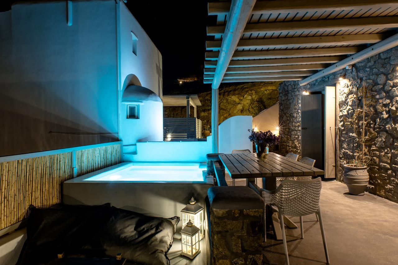 Sea Rock & Sky Private Residence Merchia Beach Exterior photo